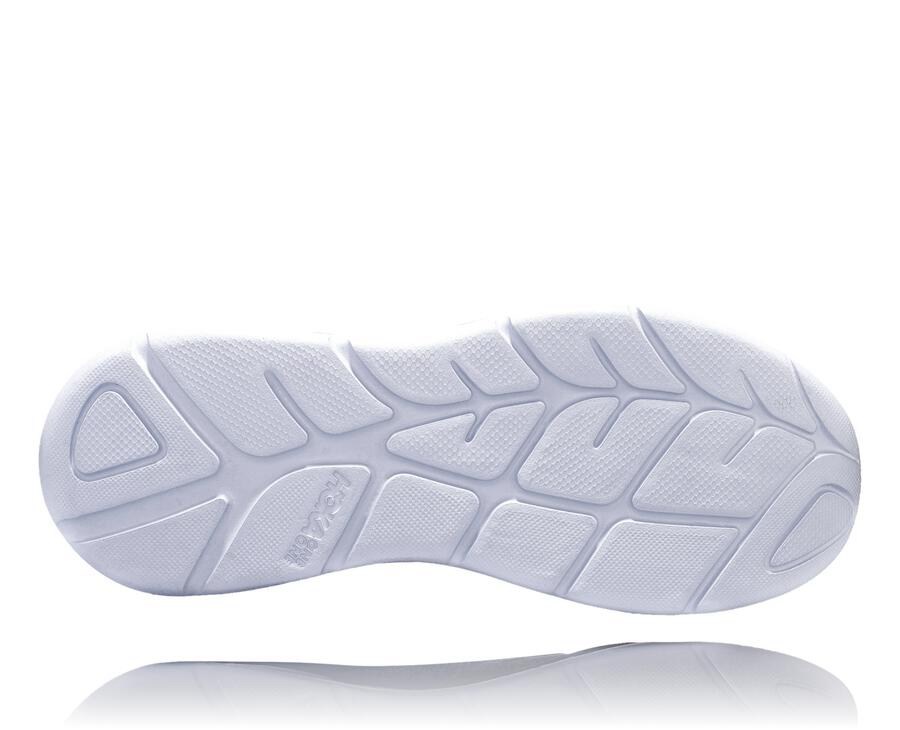 Tenis Hoka One One Feminino Pretas/Branco - Akasa - 657-SPXIVR